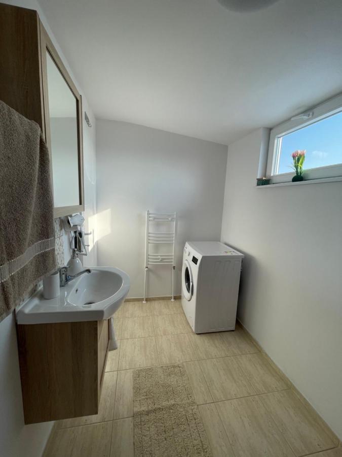 Sfântu-Gheorghe Jokai Apartments Nr9, Code Entry מראה חיצוני תמונה